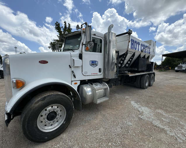 2012 PETERBILT 365 w/ Omega 10 CYD Volumetric Mixer Truck